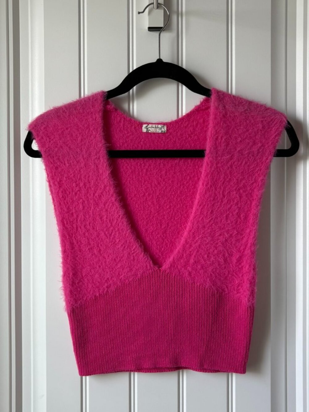 Intimately Free People "She Cute" Fuzzy Crop Sweater Vest Tank - Size M